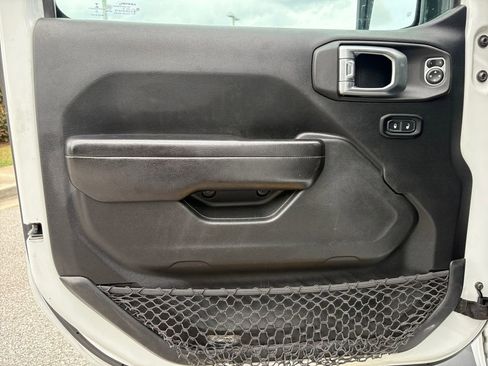 Used 2020 Jeep Wrangler Unlimited Sport S image 10