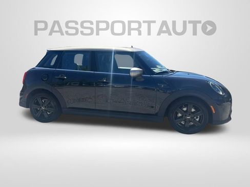 Used 2024 MINI Cooper S FWD image 5