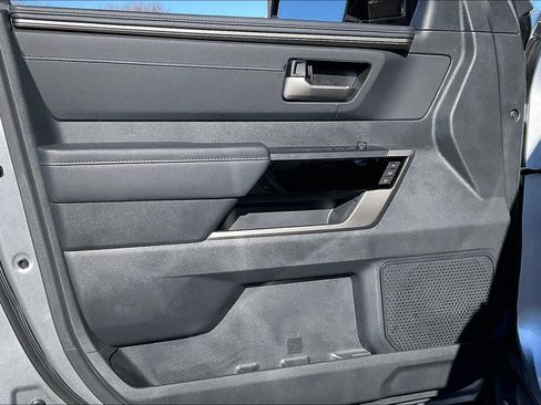 Used 2024 Toyota Tundra Limited image 21