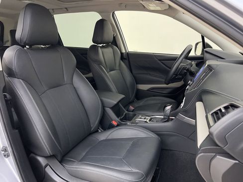 Used 2022 Subaru Forester Limited w/ Popular Package #3 image 33