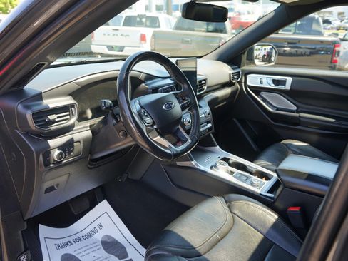 Used 2020 Ford Explorer ST w/ ST Street Pack AWD/4WD image 12