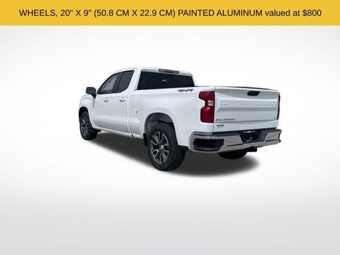 Used 2023 Chevrolet Silverado 1500 LT AWD/4WD image 3