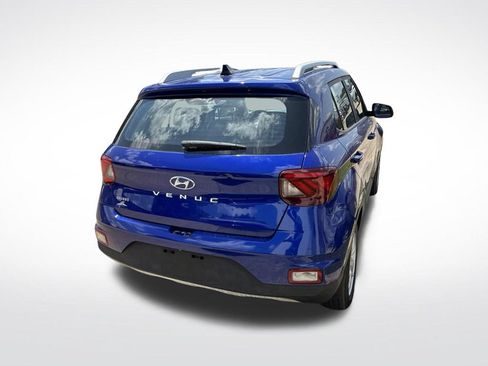 Used 2020 Hyundai Venue SEL w/ Convenience Package FWD image 7