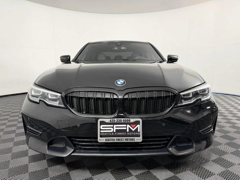 Used 2019 BMW 330i Sedan w/ Convenience Package RWD image 4