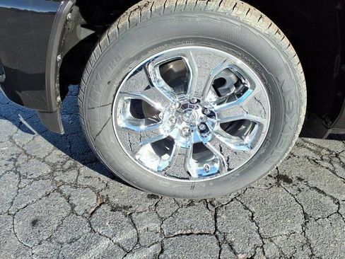 New 2026 RAM 1500 Big Horn AWD/4WD image 6