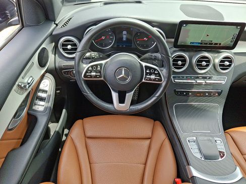 Used 2022 Mercedes-Benz GLC 300 GLC 300 image 11