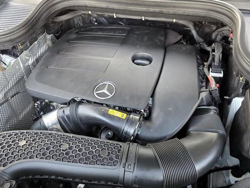 Used 2021 Mercedes-Benz GLE 350 4MATIC w/ 3rd Row Seat Package image 12