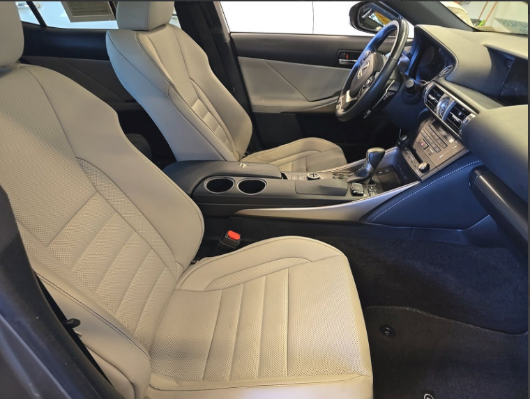 Used 2015 Lexus IS 350 w/ F-Sport Package RWD image 5