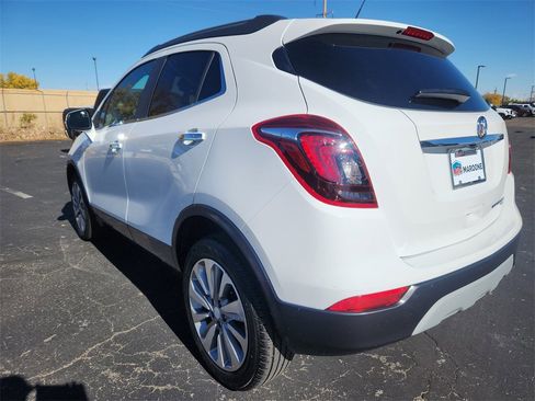 Used 2019 Buick Encore Preferred image 4