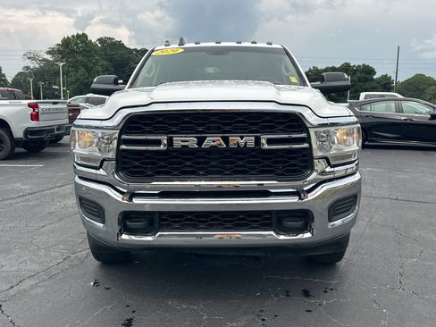 Used 2020 RAM 3500 Tradesman w/ Chrome Appearance Group AWD/4WD image 3