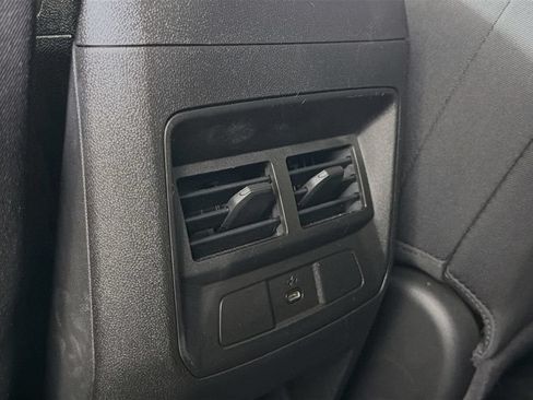 Used 2023 Chevrolet Colorado LT w/ LT Convenience Package RWD image 26
