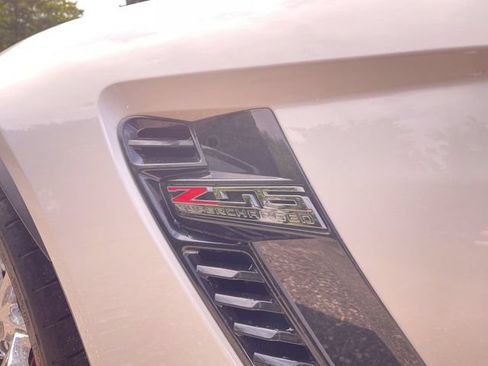 Used 2017 Chevrolet Corvette Z06 RWD image 30