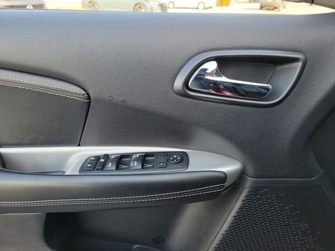 Used 2013 Dodge Journey Crew image 17