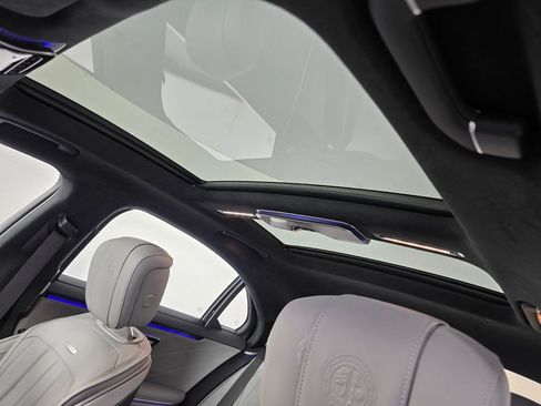 Used 2025 Mercedes-Benz S 63 AMG S image 13