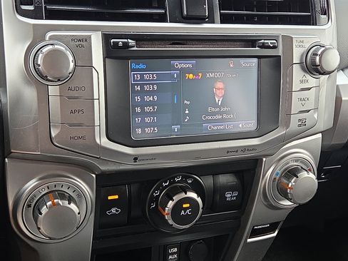 Used 2019 Toyota 4Runner SR5 AWD/4WD image 17