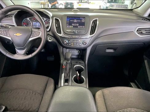 Used 2024 Chevrolet Equinox LT FWD image 6