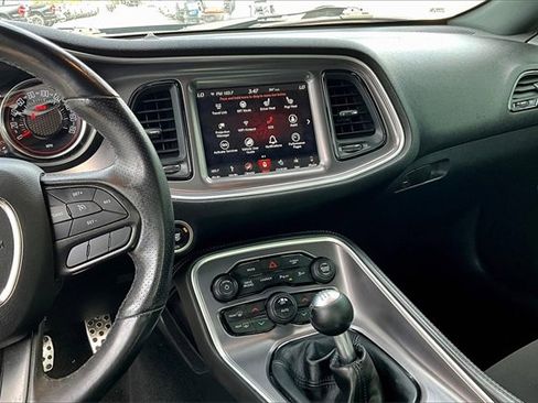 Used 2019 Dodge Challenger R/T Scat Pack image 9