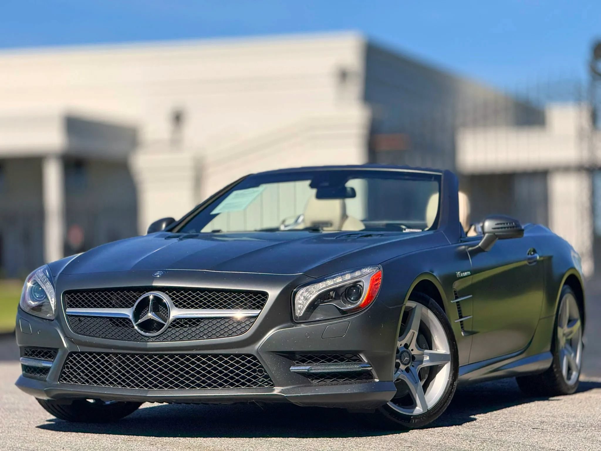 Used 2014 Mercedes-Benz SL 550 w/ Sport Wheel Package image 1
