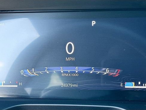 Used 2024 Jeep Grand Cherokee L Altitude RWD image 13
