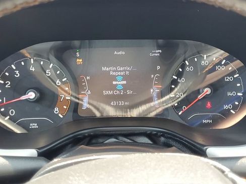 Used 2022 Jeep Compass Limited AWD/4WD image 12