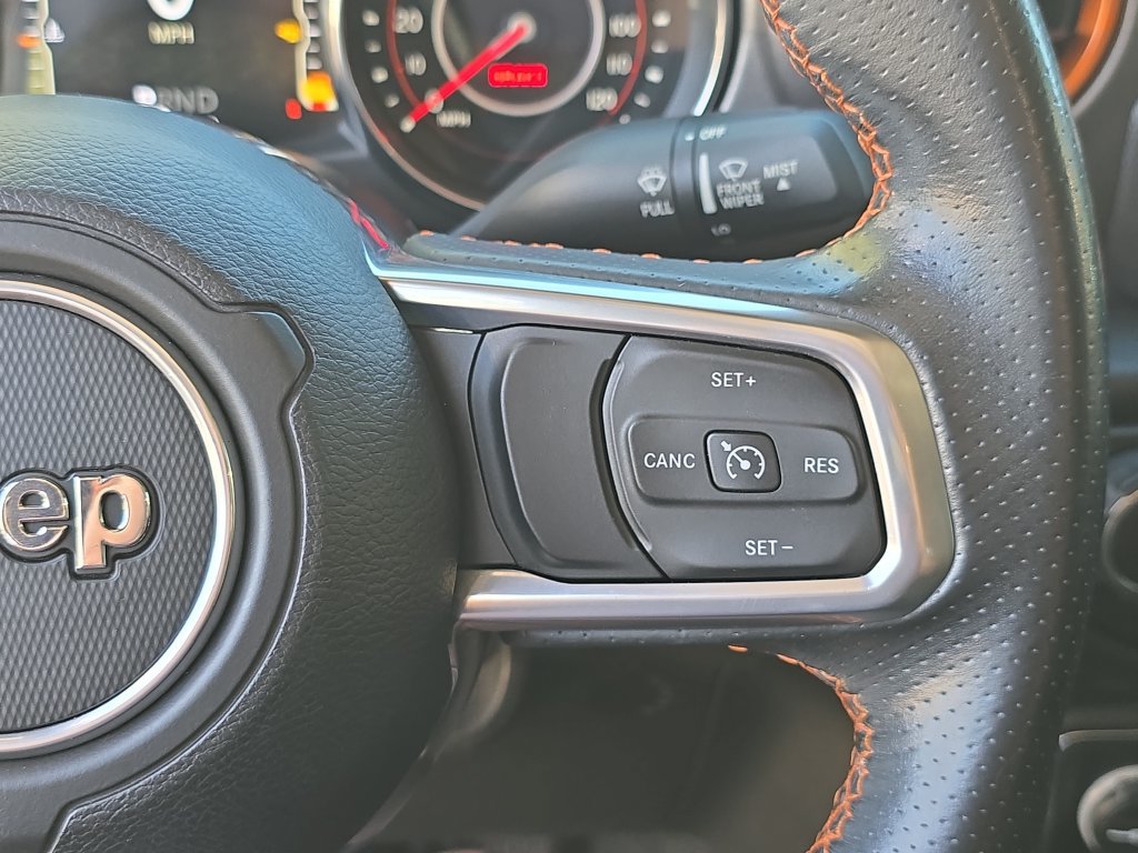 Used 2021 Jeep Gladiator Mojave AWD/4WD image 25