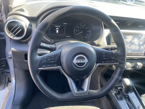Used 2024 Nissan Kicks SV FWD image 22