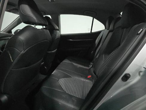 Used 2023 Toyota Camry SE FWD image 9