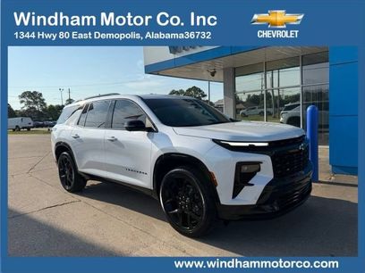 Used 2025 Chevrolet Traverse RS
