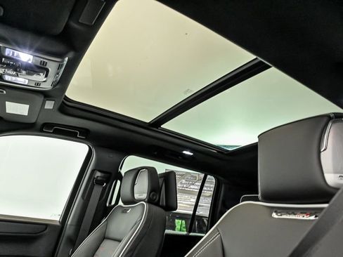 New 2026 GMC Yukon XL AT4 Ultimate w/ LPO, Floor Liner Package AWD/4WD image 10