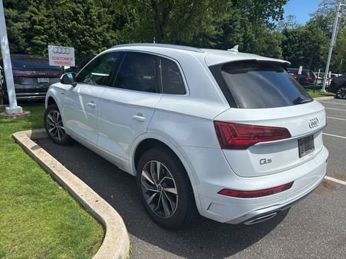 Used 2023 Audi Q5 2.0T Premium w/ Convenience Package AWD/4WD image 5