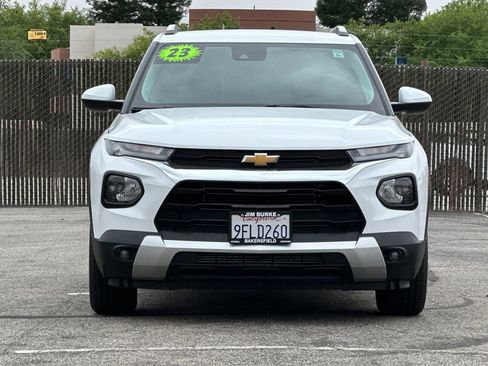 Used 2023 Chevrolet TrailBlazer LT w/ Convenience Package FWD image 8