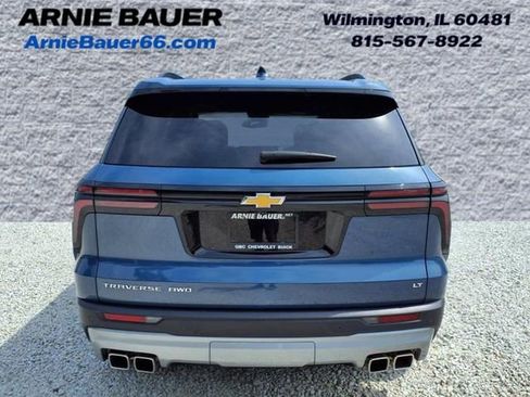 Used 2024 Chevrolet Traverse LT AWD/4WD image 8