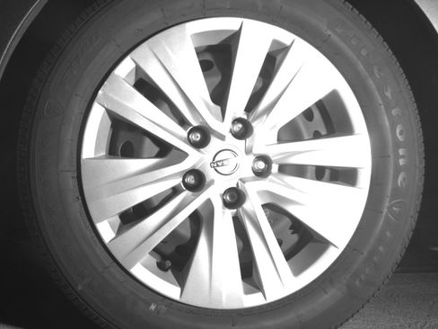 Used 2025 Nissan Sentra S FWD image 15