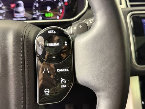 Used 2021 Land Rover Range Rover P525 Westminster Edition LWB image 17