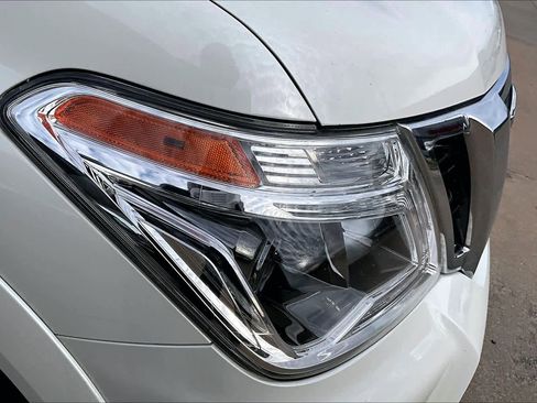 Used 2019 Nissan Armada Platinum w/ Captain's Chairs Package image 25