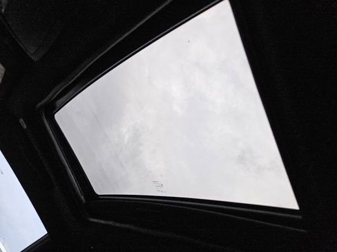 Used 2021 Dodge Challenger R/T Scat Pack image 25