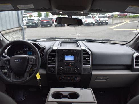 Used 2018 Ford F150 XLT AWD/4WD image 26