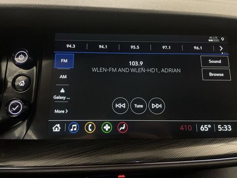 Used 2023 Buick Envision Preferred image 7