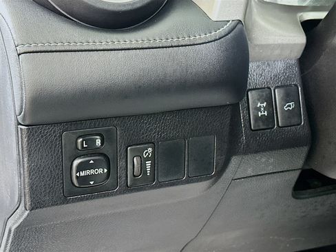 Used 2016 Toyota RAV4 XLE image 10