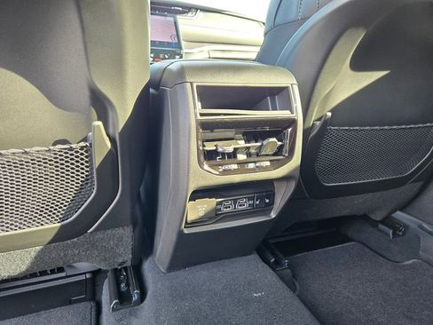 New 2025 Jeep Grand Cherokee Limited image 30