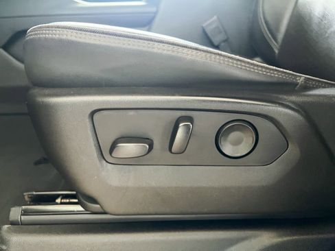 Used 2021 Chevrolet Suburban High Country w/ Premium Package image 14