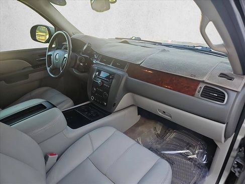 Used 2014 GMC Yukon XL SLT RWD image 22