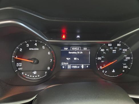 Used 2023 Chevrolet TrailBlazer LS image 23