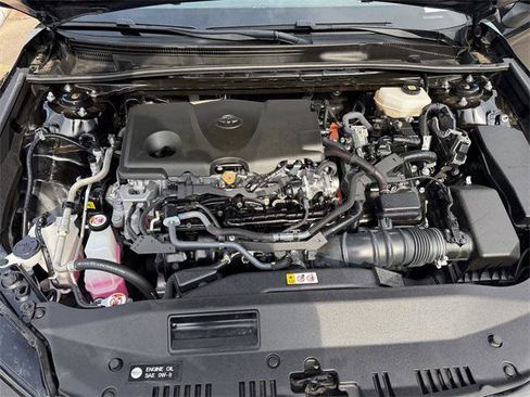 Certified 2025 Toyota Camry SE image 25