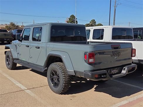 New 2026 Jeep Gladiator Sport image 3
