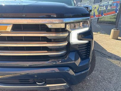 Used 2022 Chevrolet Silverado 1500 High Country w/ Technology Package