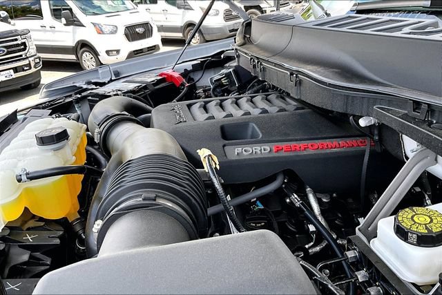 Used 2025 Ford F150 Raptor AWD/4WD image 34