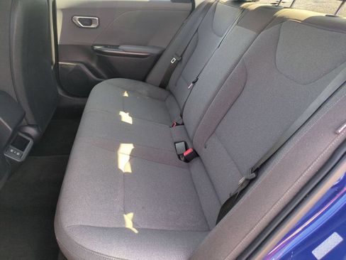 Used 2025 Kia K4 FWD image 28