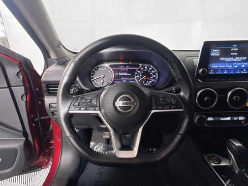 Used 2022 Nissan Sentra SR w/ SR Premium Package FWD image 18