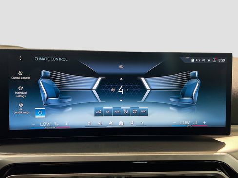 Used 2024 BMW i4 eDrive40 w/ Premium Package image 12